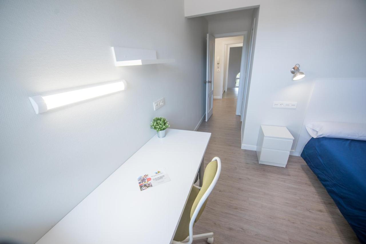 Residencia Hospital Del Rey Hostel Burgo Kültér fotó