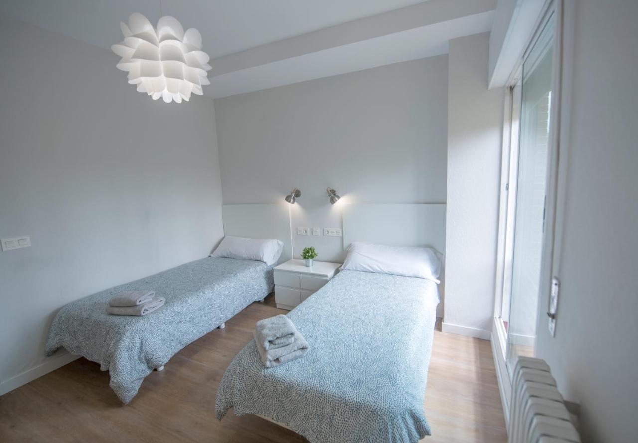 Residencia Hospital Del Rey Hostel Burgo Kültér fotó
