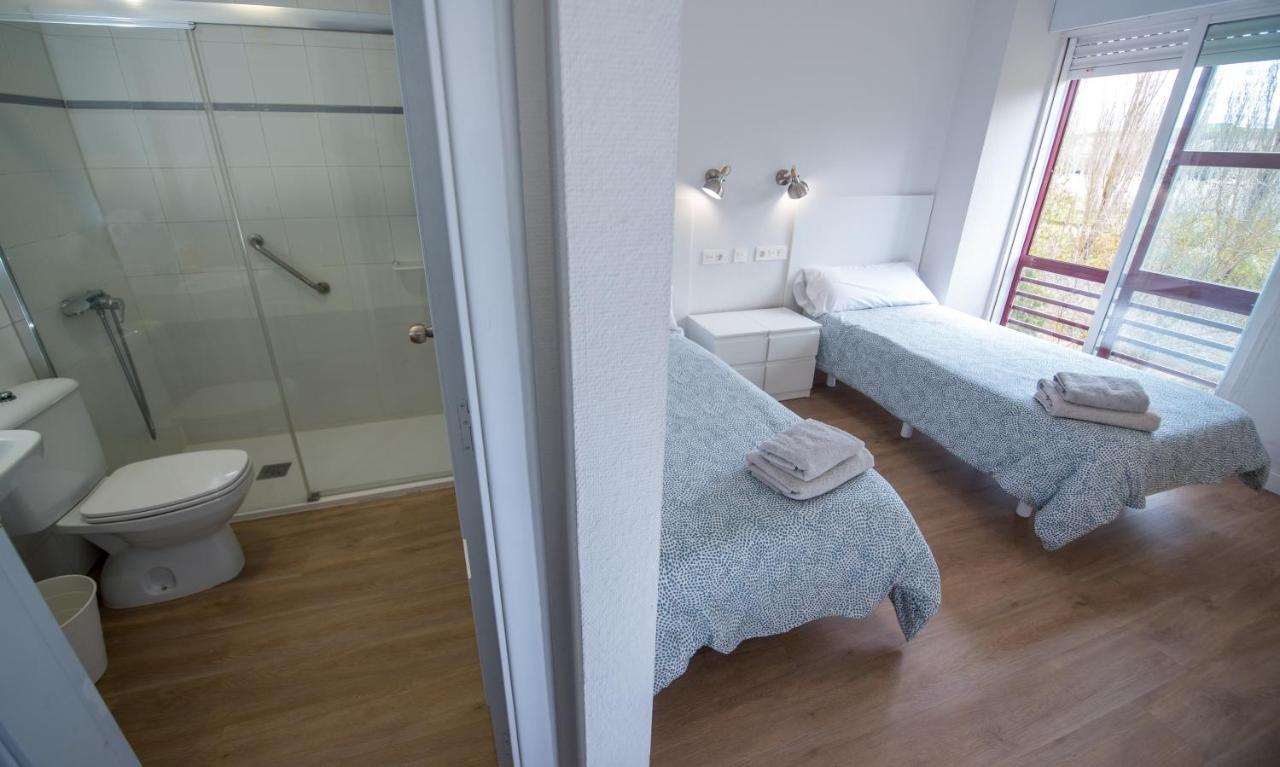 Residencia Hospital Del Rey Hostel Burgo Kültér fotó